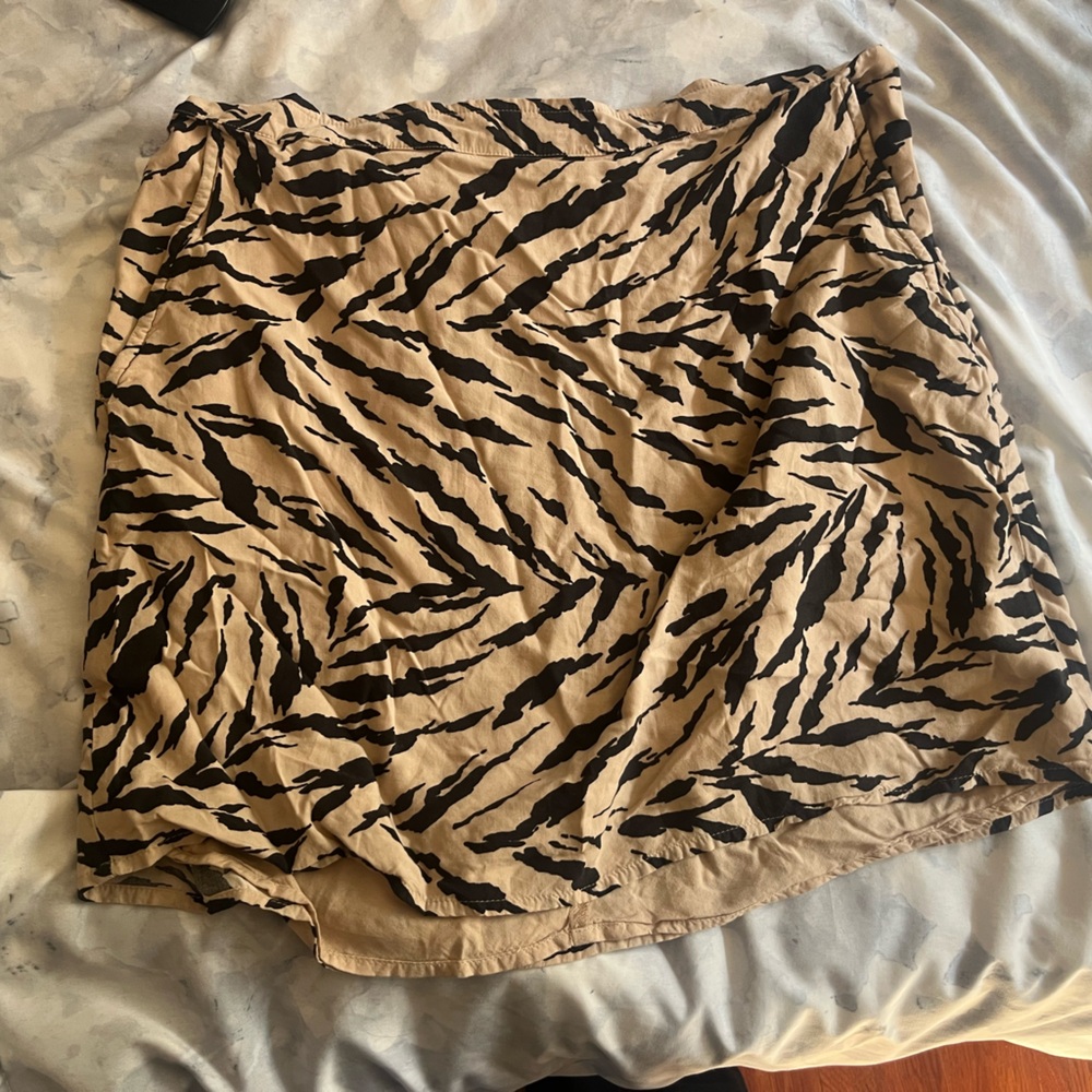 Stylish Zebra Print Skirt - Abercrombie and Fitch